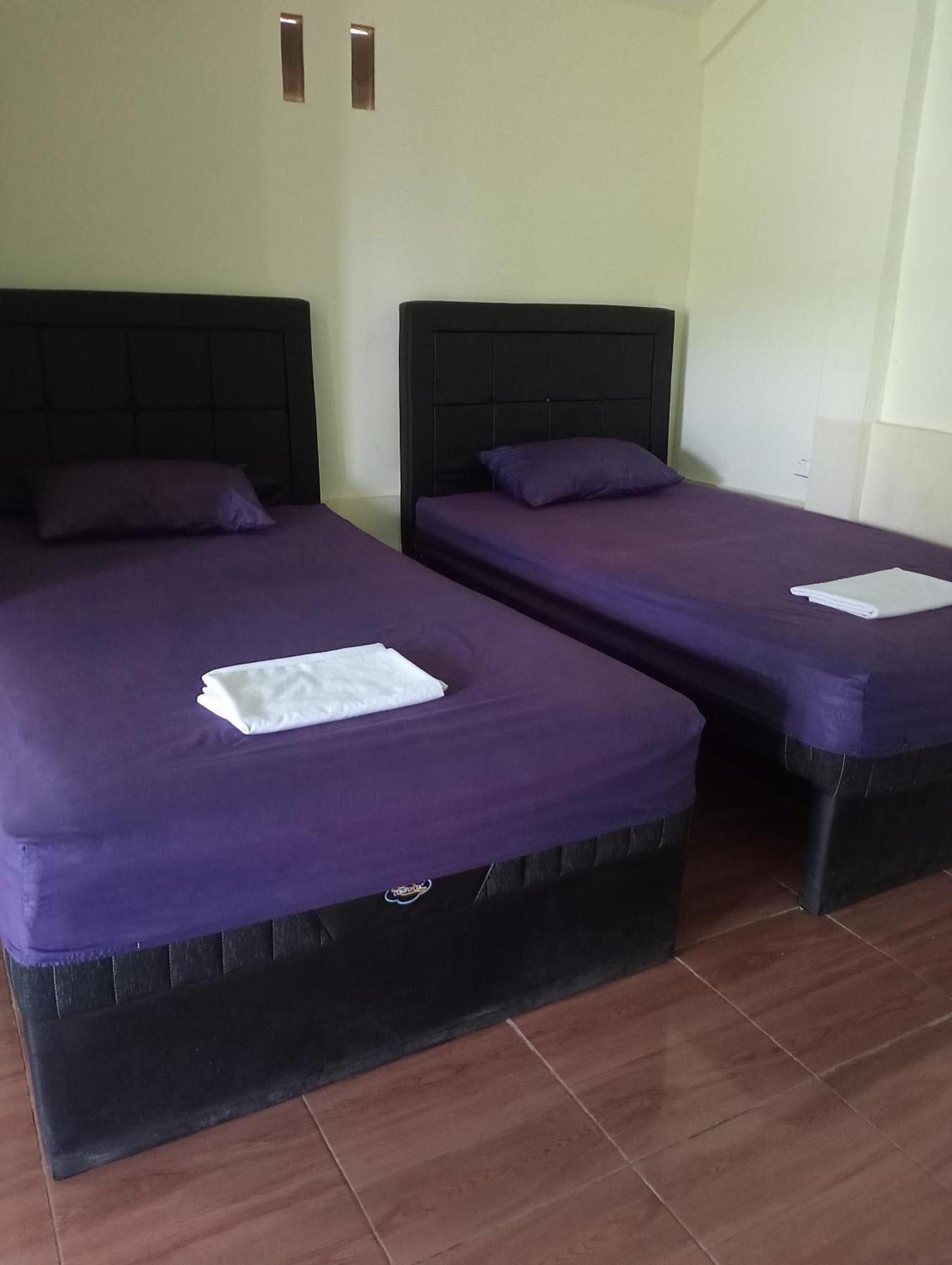 The Daun Puntik Homestay Pemenang Exterior foto