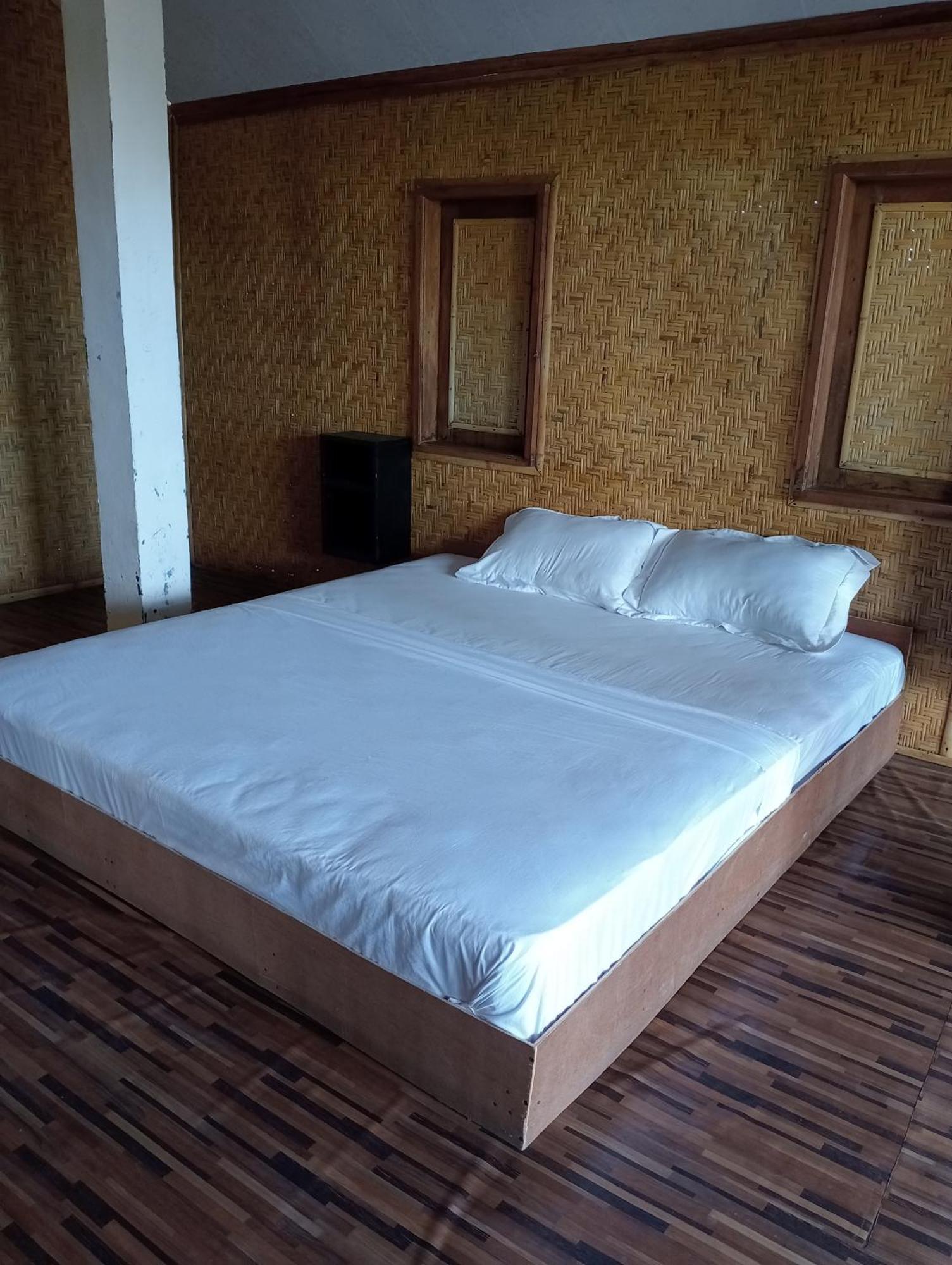 The Daun Puntik Homestay Pemenang Exterior foto