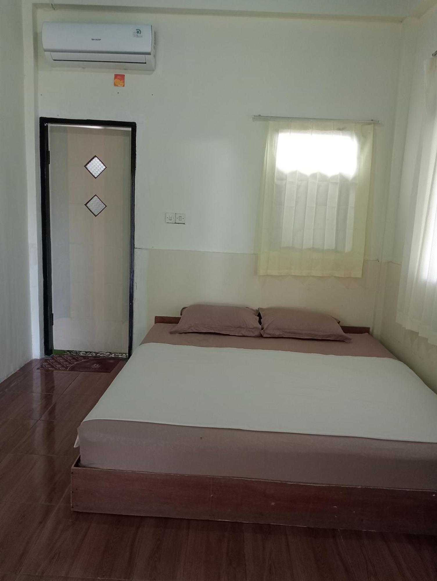 The Daun Puntik Homestay Pemenang Exterior foto
